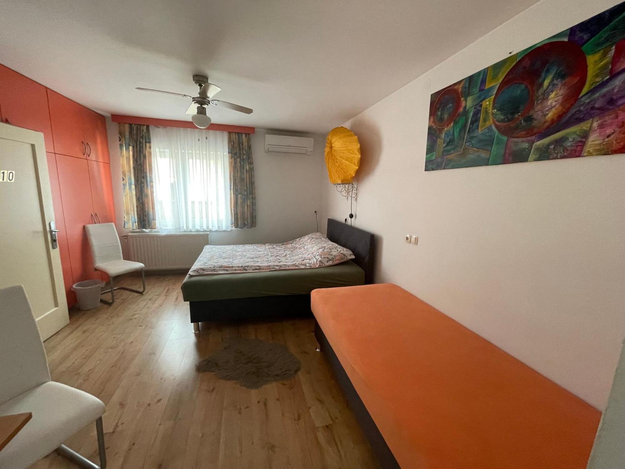Guesthouse Stremljan Ljubljana Медводе Экстерьер фото